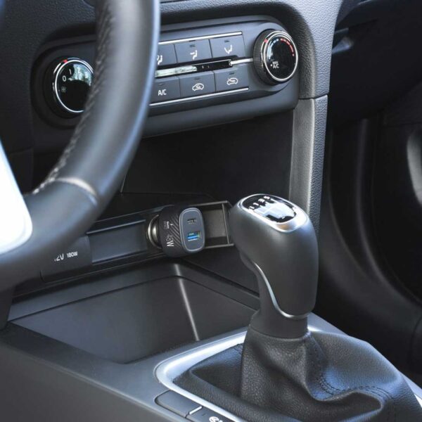 Car Charger QC 18W + PD 30W Black - Image 4