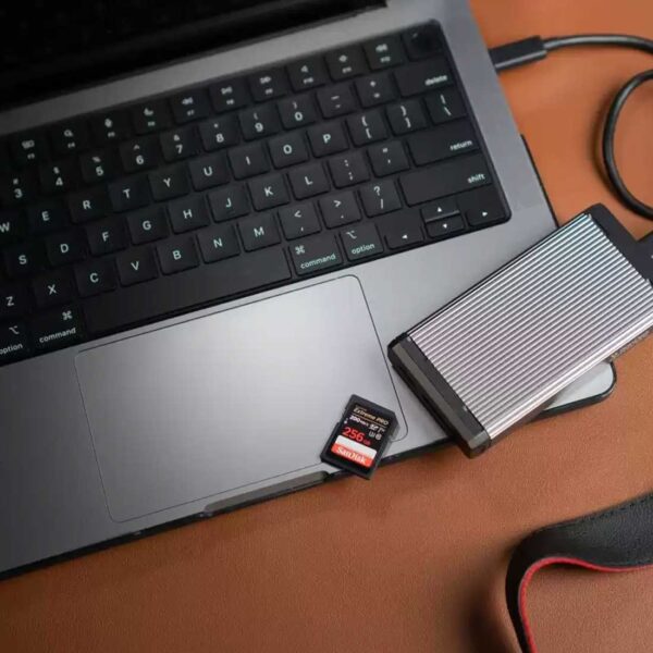 Extreme Pro microSDXC UHS-I 128GB Card - Image 2
