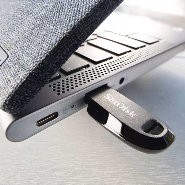 Ultra Curve USB 3.2 64GB Black - Image 5