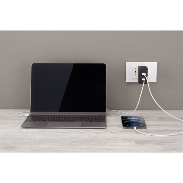 Duo Charger – MacBook and iPhone 30W - Image 4