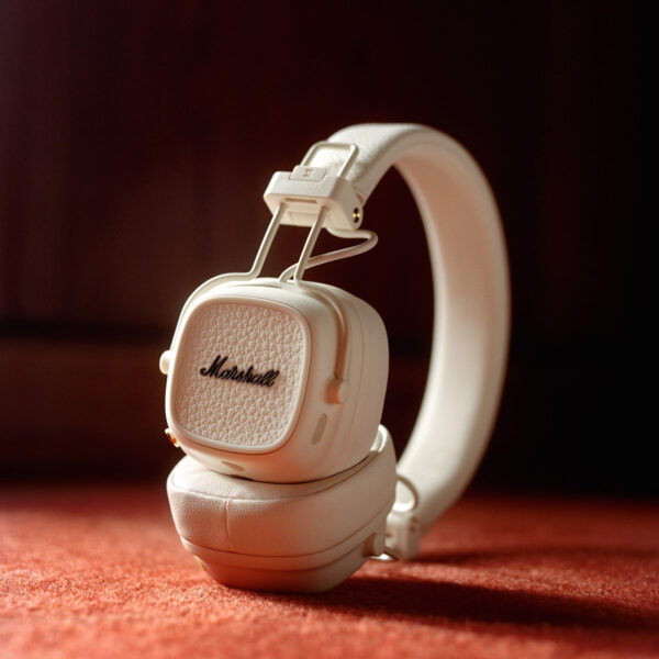 MAJOR V HEADPHONES CREAM - Image 3