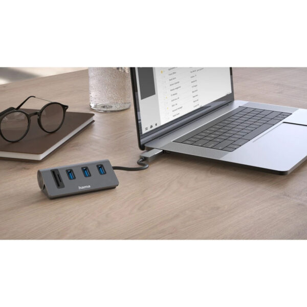 USB Hub / Card Reader, 5 Ports, 3x USB-A, SD, microSD, incl. USB-C Adapter - Image 4